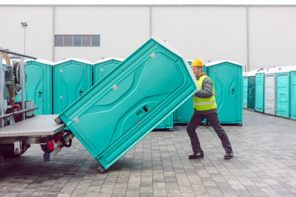 Best Porta potty delivery and setup  in Muscle Shos, AL
