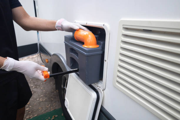 Best Portable bathroom rental  in Muscle Shos, AL