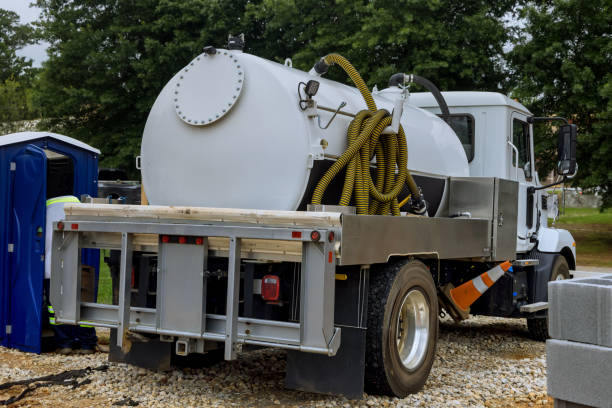 Best Portable restroom trailer rental  in Muscle Shos, AL